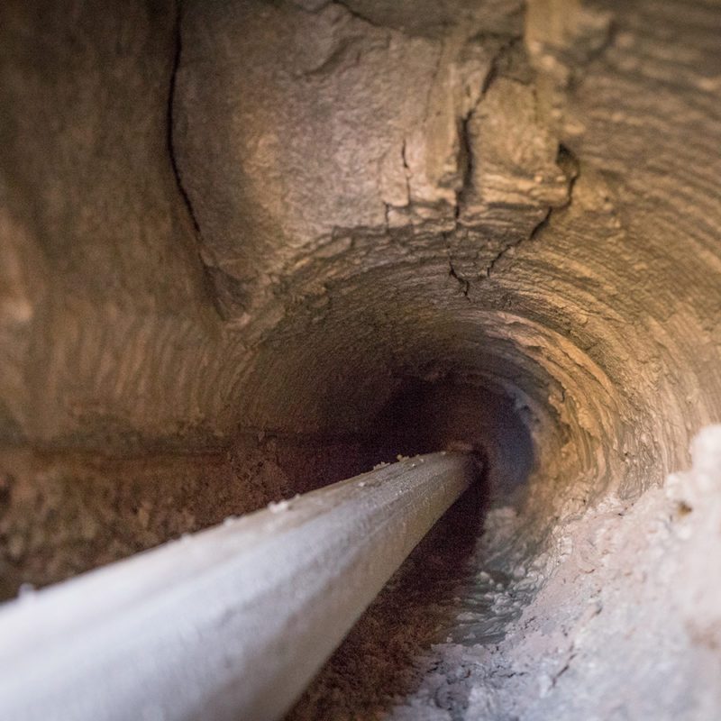 No-dig trenchless pipe replacement equipment